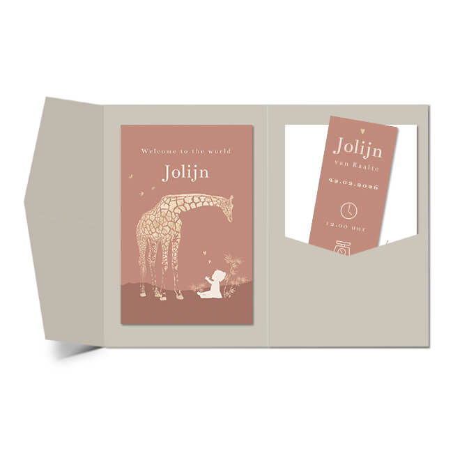 Silhouet pocketfold geboortekaartje met meisje en giraffe
